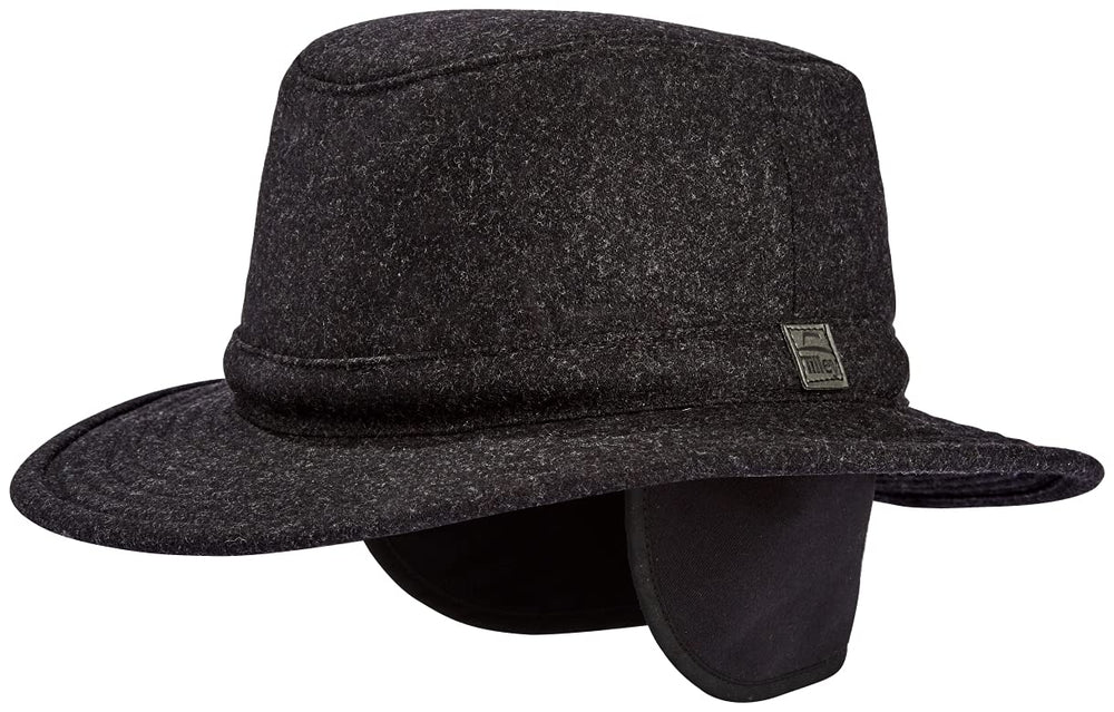 Tilley TTW2 Tec Wool Hat charcoal outdoor scene demonstrates outdoor-ready wear.