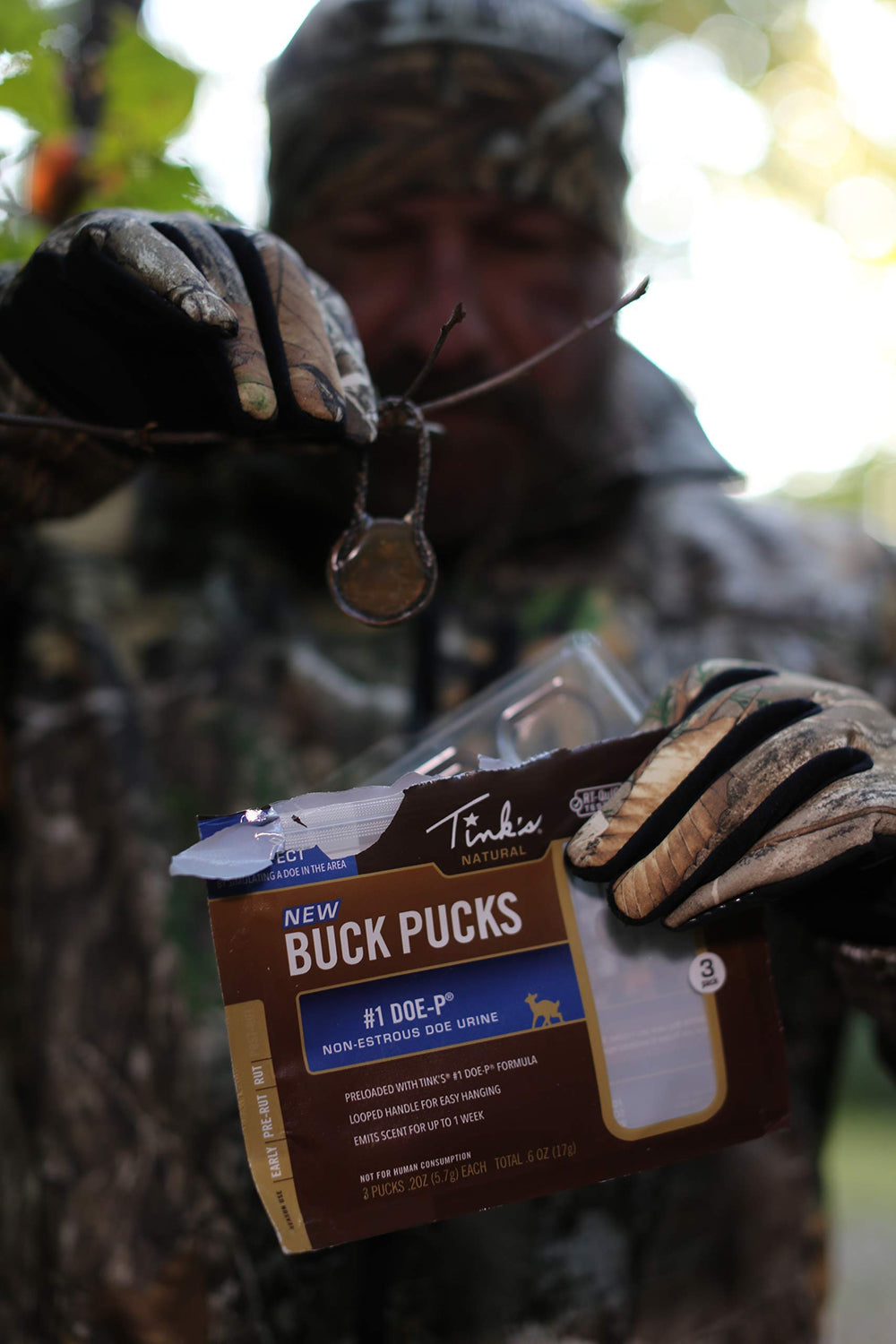 TINK'S Doe-P Buck Pucks attractant lasts up to one week for flexible hunting setups.