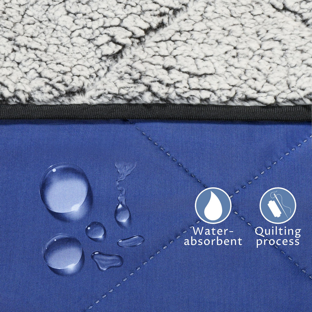 Tirrinia machine-washable outdoor blanket for easy after-use cleanup.