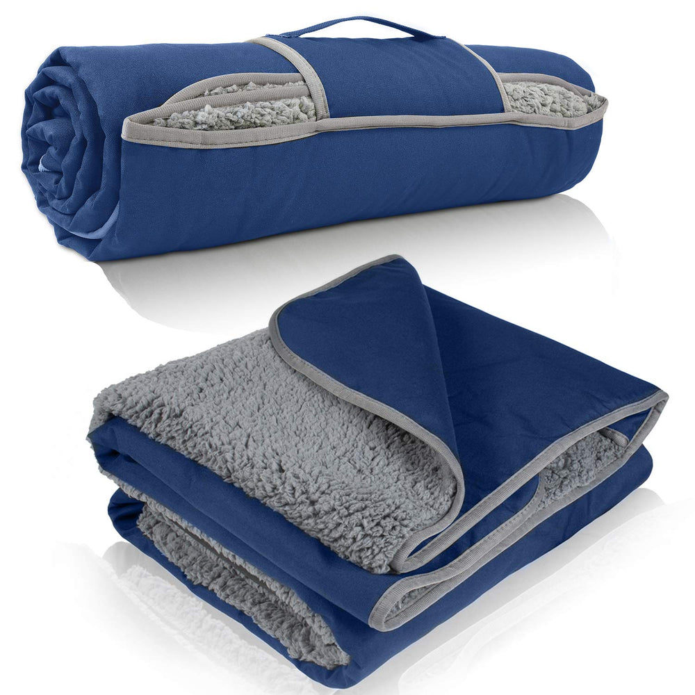 Tirrinia waterproof outdoor blanket with backing keeps you dry in wet conditions