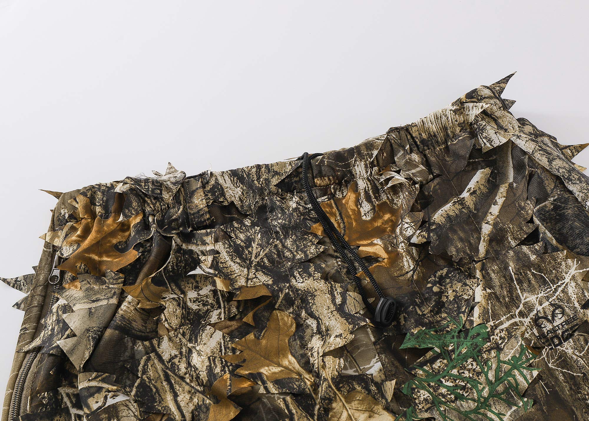 Pants of Titan 3D Leafy Suit with elastic cuffs for a secure fit.