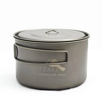 TOAKS Mesh storage bag keeps the pot organized during travel