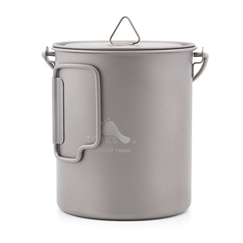 TOAKS titanium 750ml pot with foldable side handles for easy handling