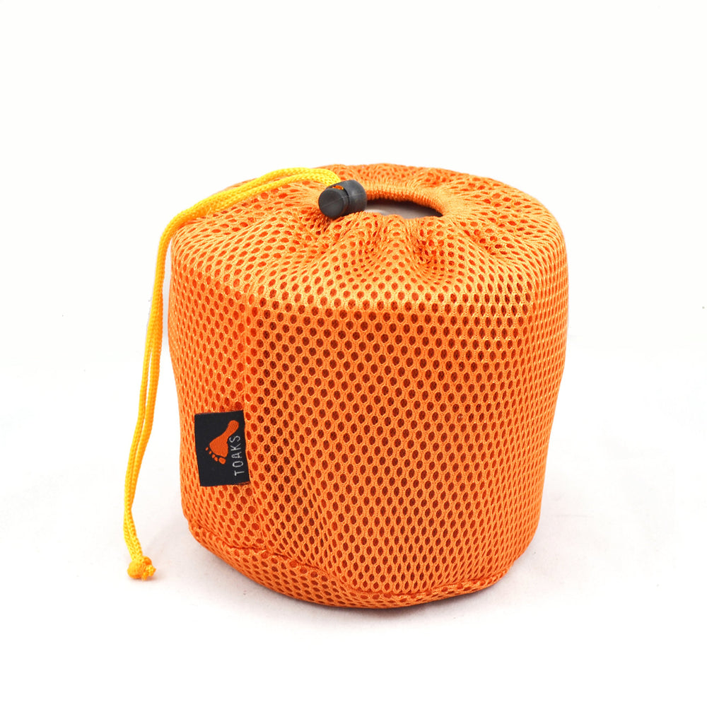 TOAKS titanium 900ml pot 115mm diameter shows precise sizing
