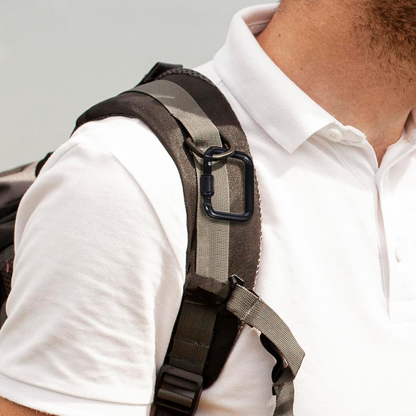 Toddmomy adult carabiner secures keys and small tools securely.