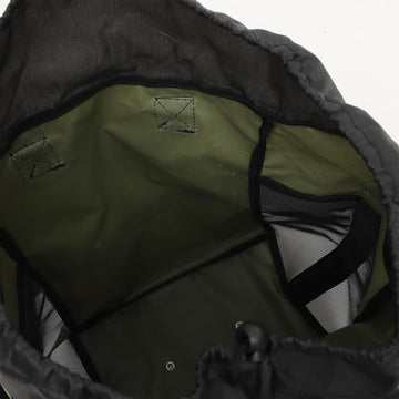 One-size-fits-all boot storage for wet gear