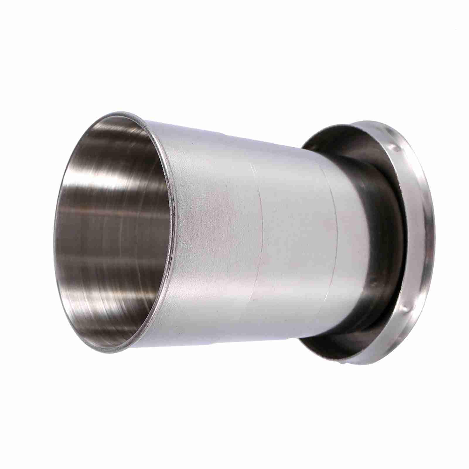 Tomedny collapsible cup with lid on for spill-free outdoor use.