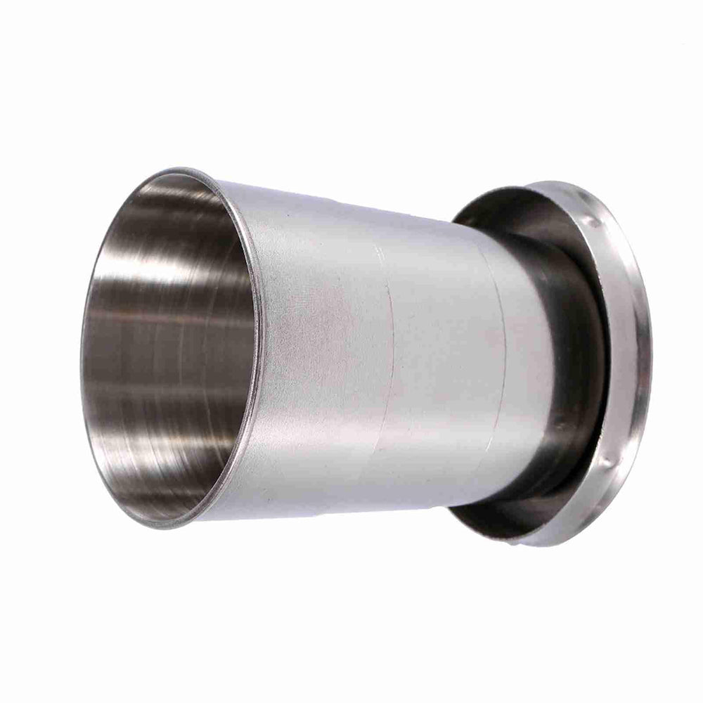 Tomedny collapsible cup with lid on for spill-free outdoor use.