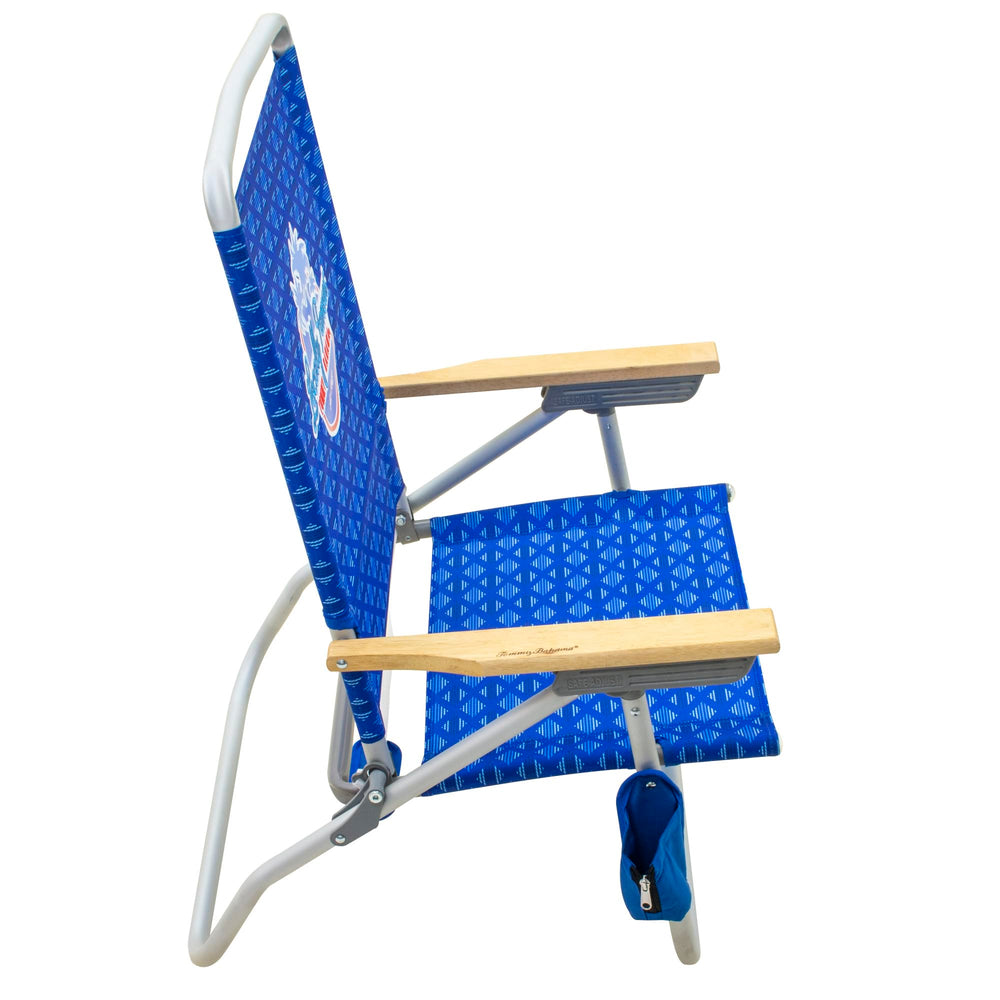 Tommy Bahama lightweight chairs at 8 pounds each are easy to carry.