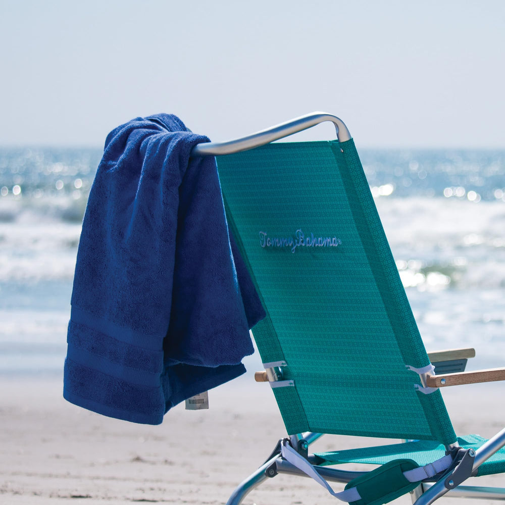 Tommy Bahama 8.5-inch ground clearance helps you navigate soft sand