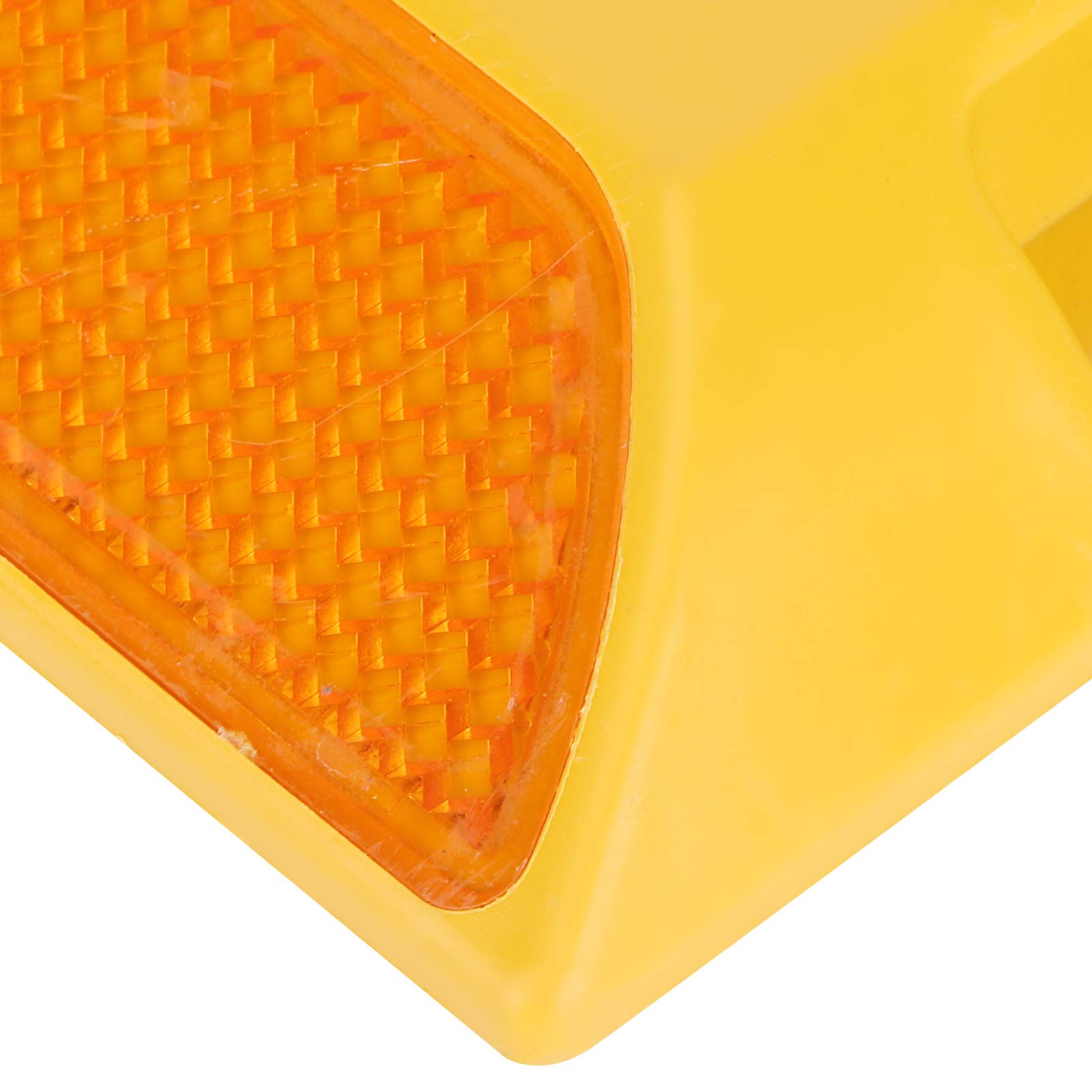 Tomotato road marker 6-pack in driveway setup for safety and guidance.