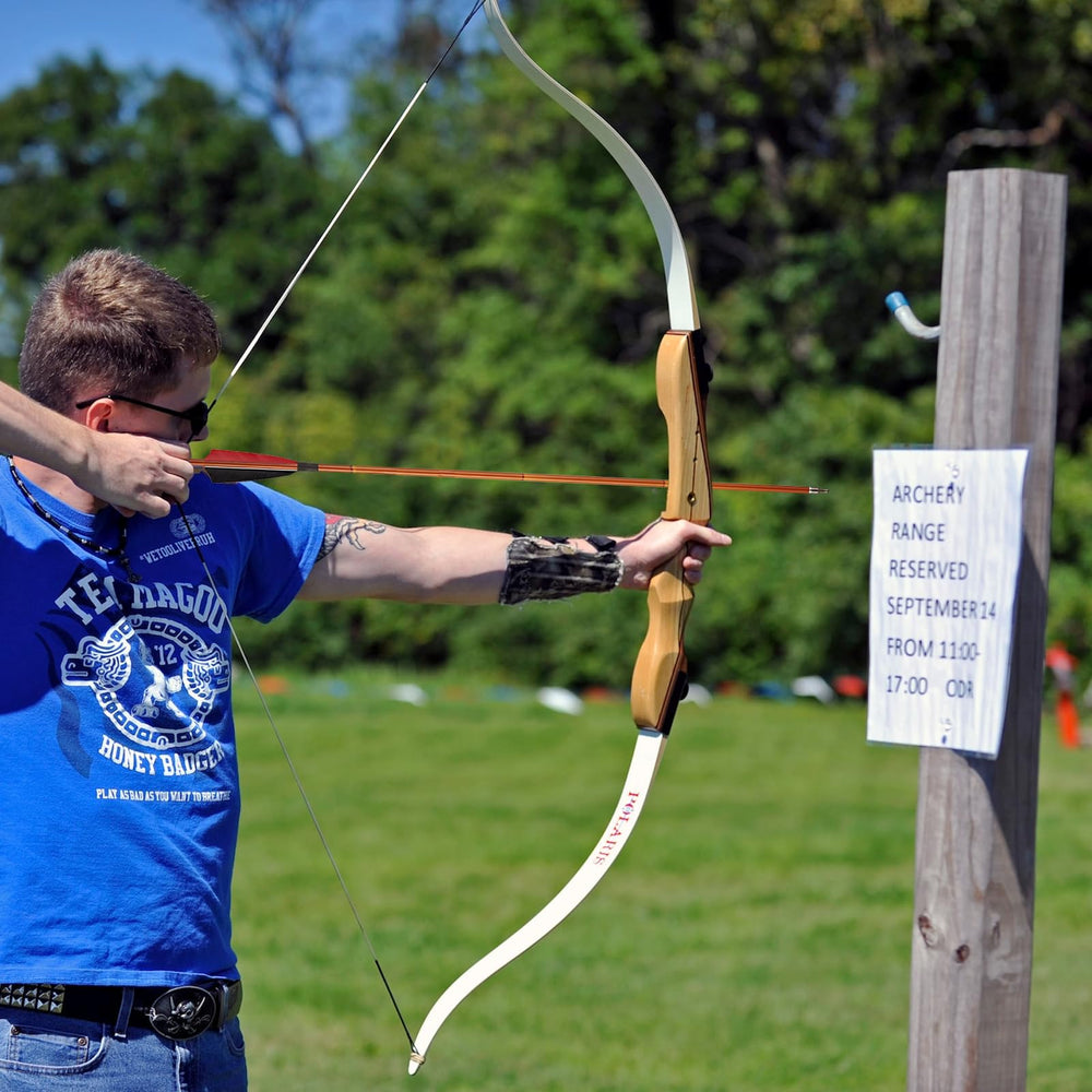 TOPARCHERY 12-arrow pack provides great value and ready-to-use practice quivers.