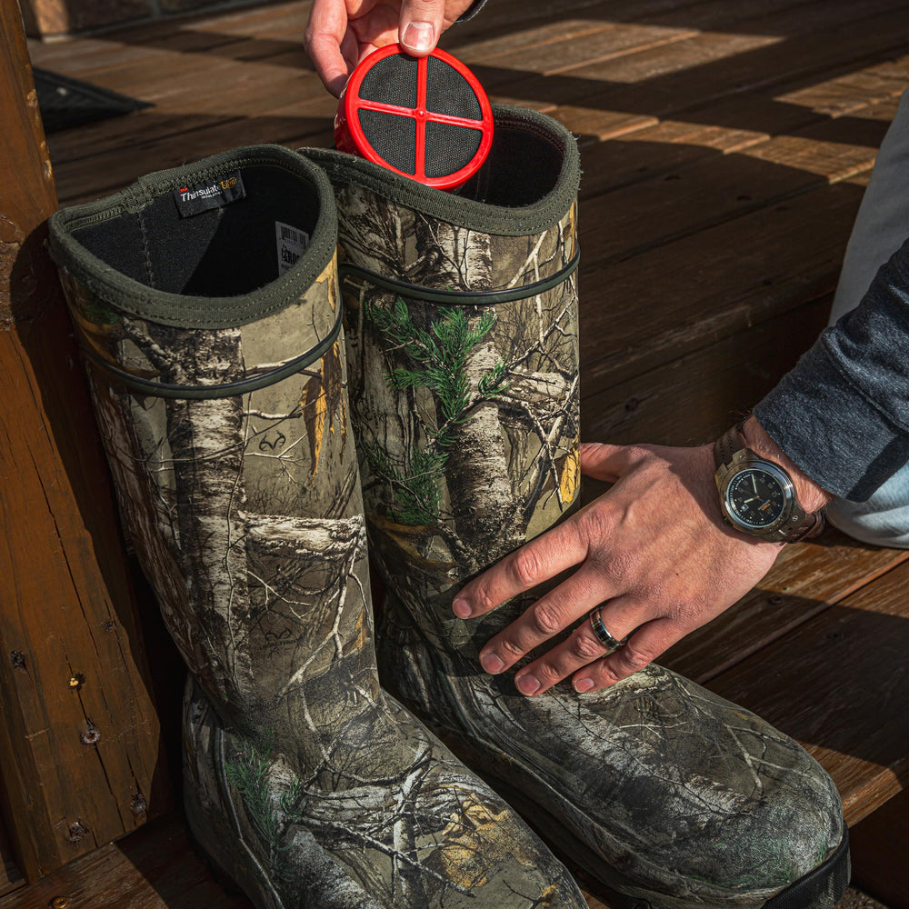 Tote tamers for hunting gear storage image
