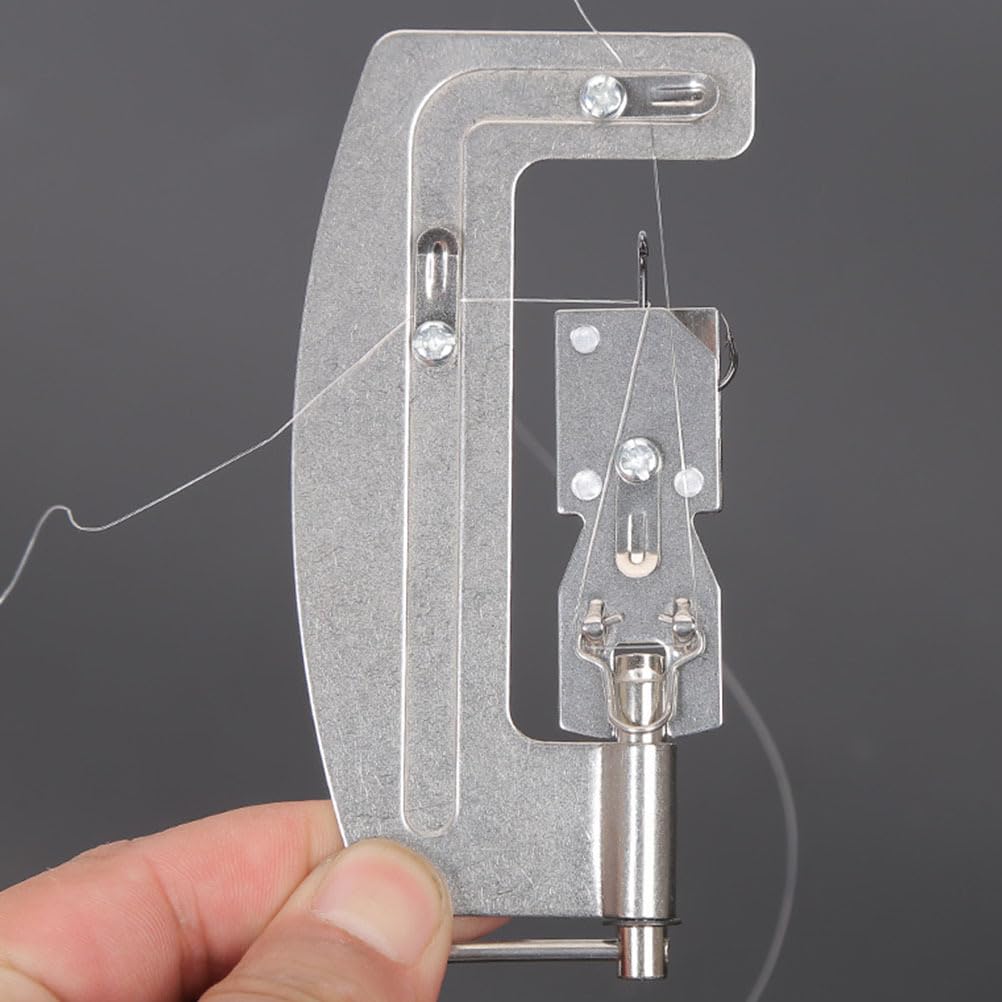 Totority knotter tool handles small hooks with multi-knot-type compatibility.