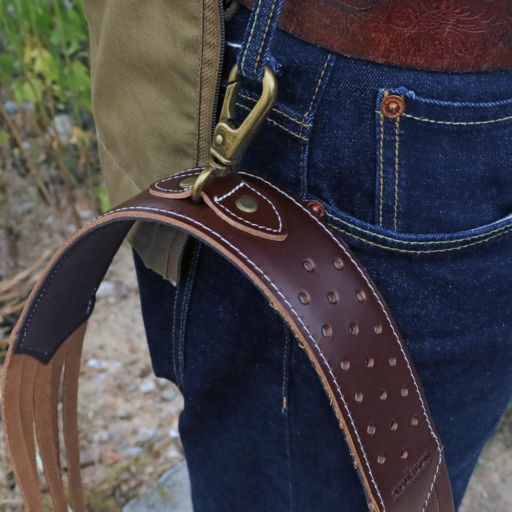 TOURBON Leather Duck Strap application demonstrates easy setup after a day afield