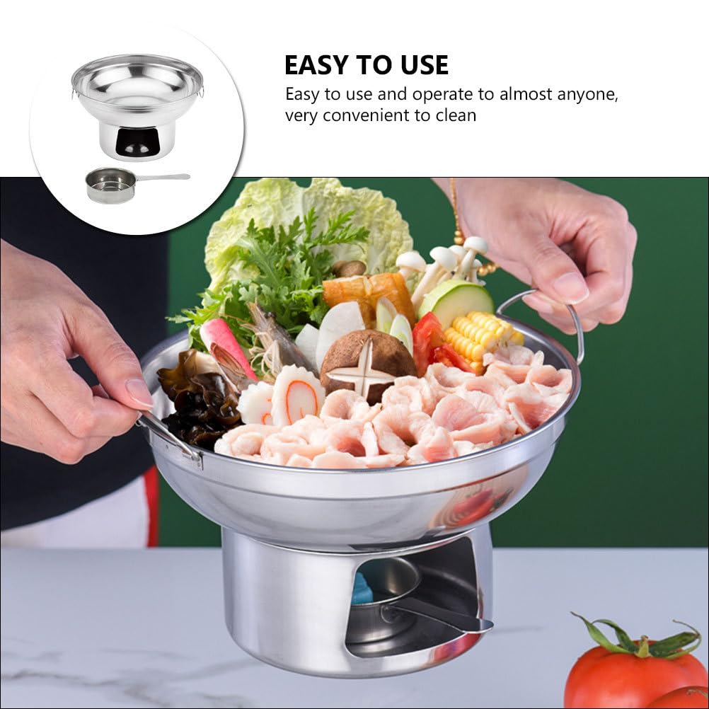 TOYANDONA silver finish adds a modern look to table setup