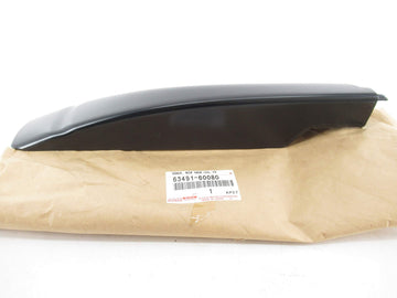 Toyota 63491-60080 roof rack leg cover side view highlights secure attachment and durability.