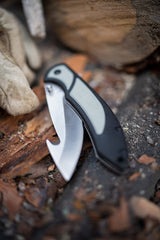 TPE grip handle showing non-slip texture in wet conditions.