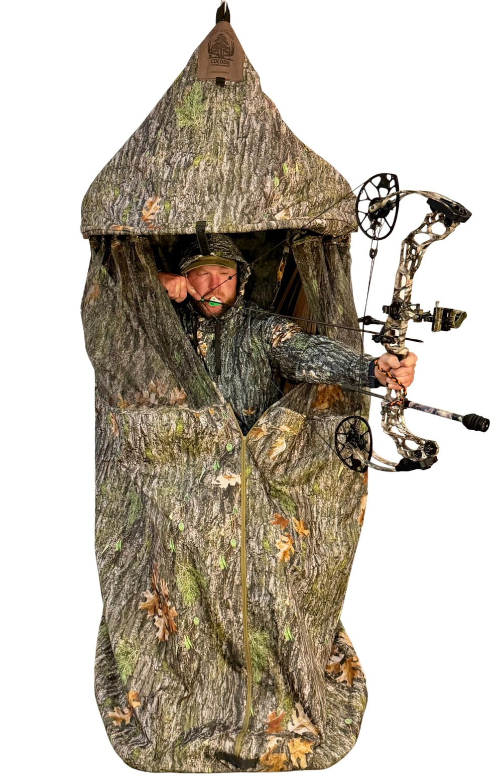 Treow Cocoon Hammock built-in gun rest supports steady aiming during field use.