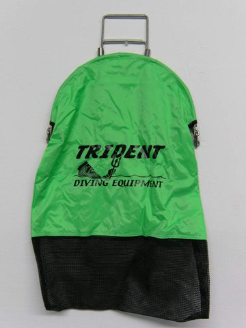 Trident bag showing D-ring for secure attachment during hauling