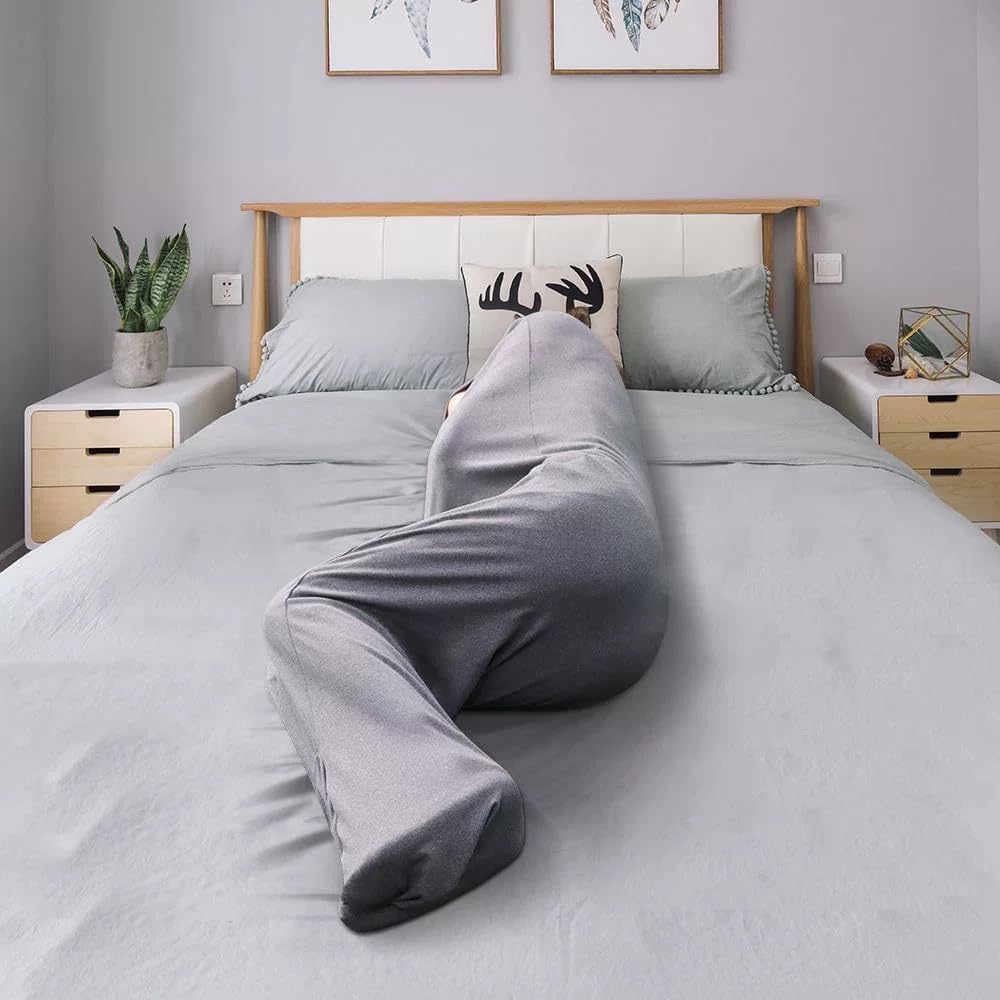 TRIKLOVPO fabric texture close-up conveys flexible, airy comfort in any setting.