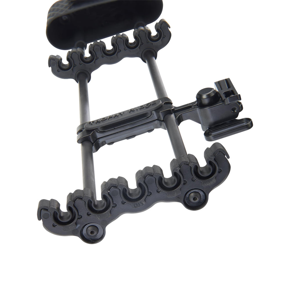Trophy Ridge VRSA Light Quiver cam locking lever secures quiver for fast, quiet detachment.