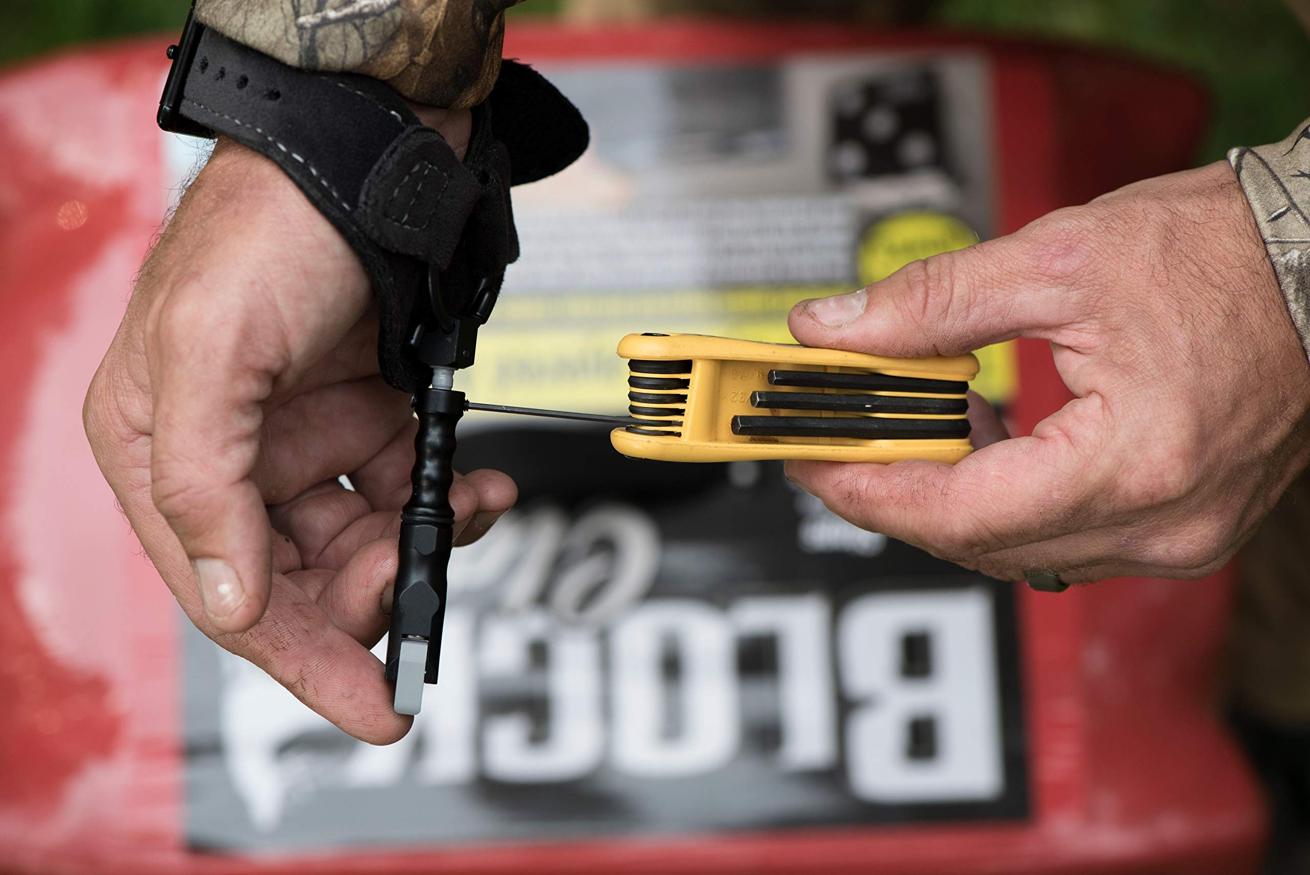 Tru-Fire Smoke Extreme Buckle Release adjustable trigger travel for easy jaw operation