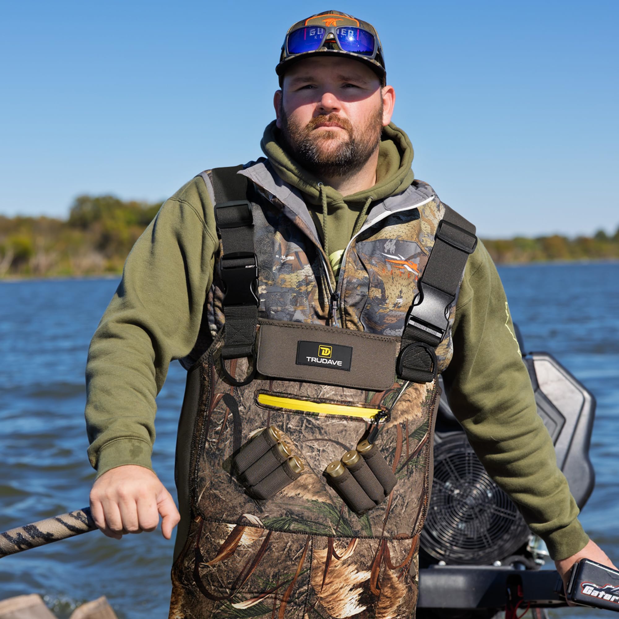 Trudave waders waterproof gaiters maintain leg dryness in rivers
