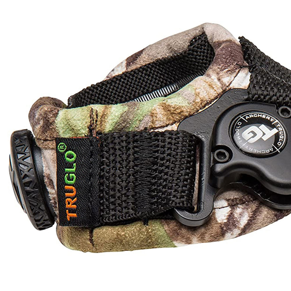 TRUGLO Detonator 360-degree head reduces string torque for smoother shots.