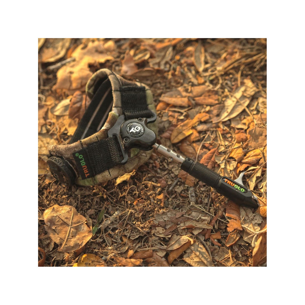 TRUGLO Nitrus 360-degree rotating head reduces string torque for smoother shots.