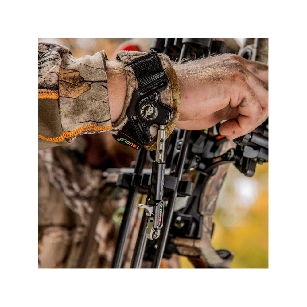 TRUGLO Nitrus Realtree camo body blends with gear for field stealth and consistency.