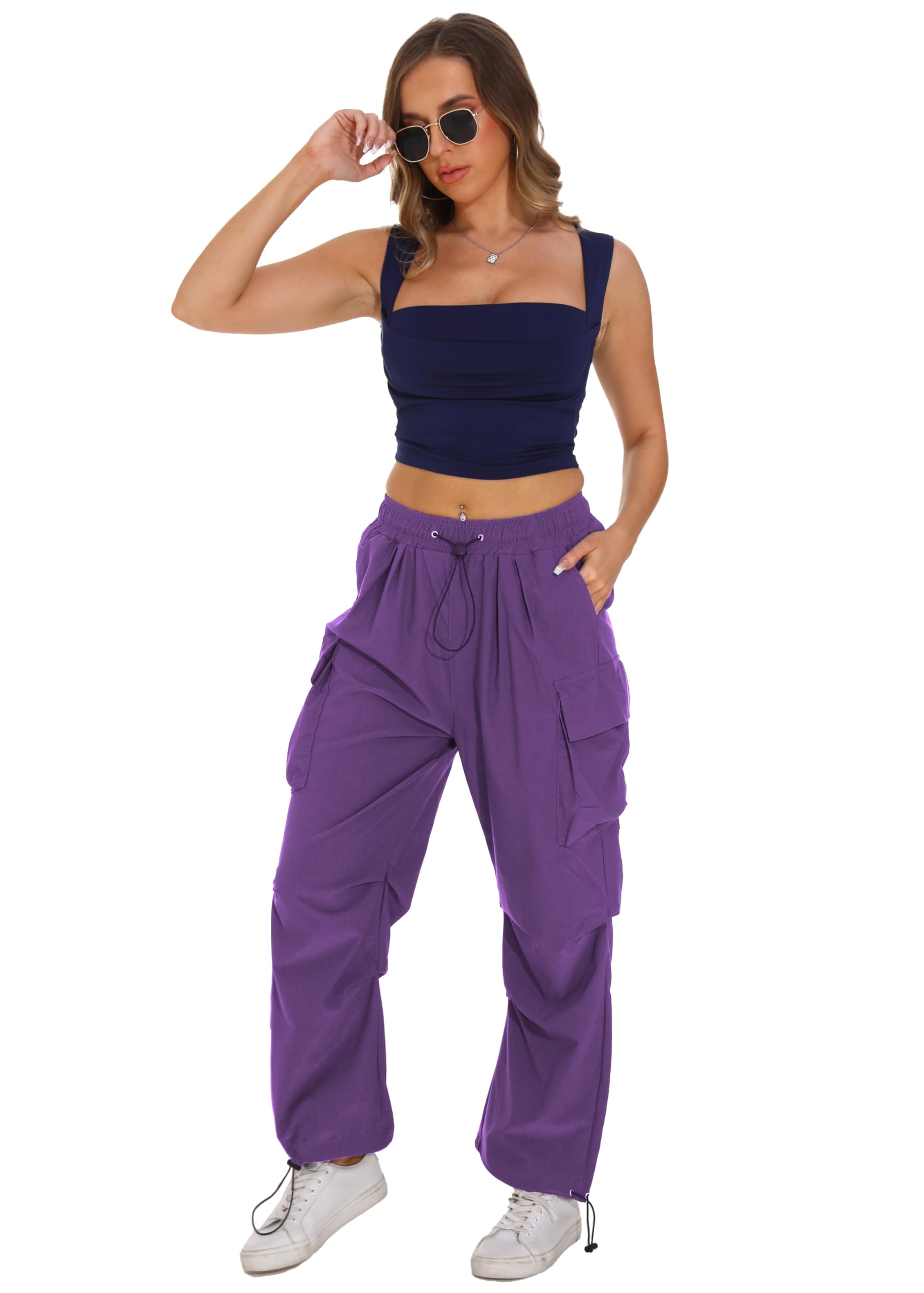 TSMNZMU women's wide-leg cargo pants material close-up showing cotton blend