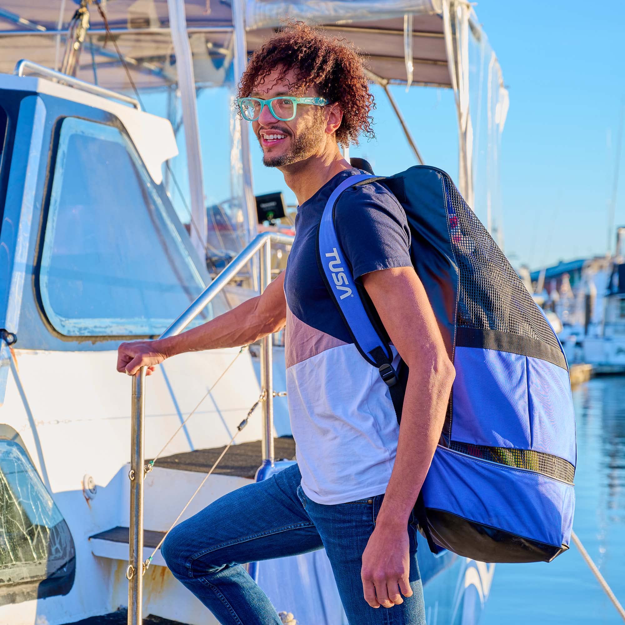 TUSA BA-0103 internal zip pocket secures small essentials while adventuring.