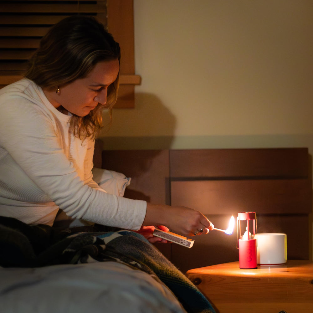 UCO white-wax candle demonstrates clean burn with minimal soot