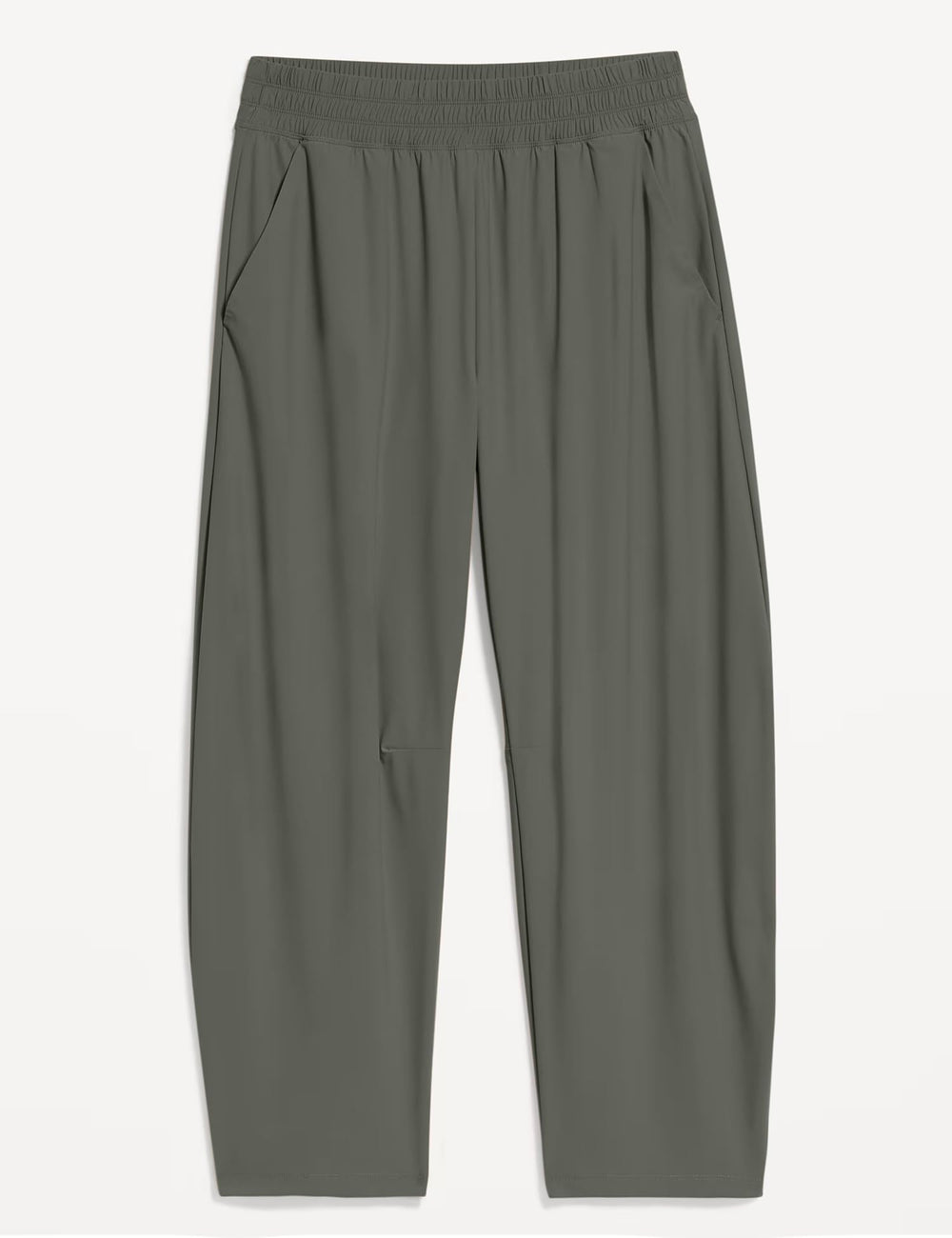 Ugerlov barrel ankle pants in motion during hike showcasing mobility.