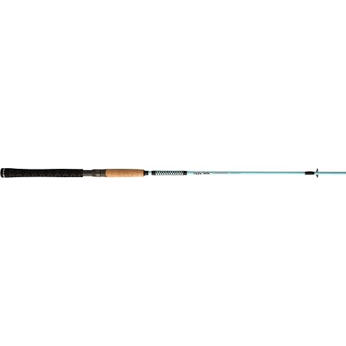 Premium cork grip on Ugly Stik Carbon Inshore rod for non-slip handling in wet conditions.