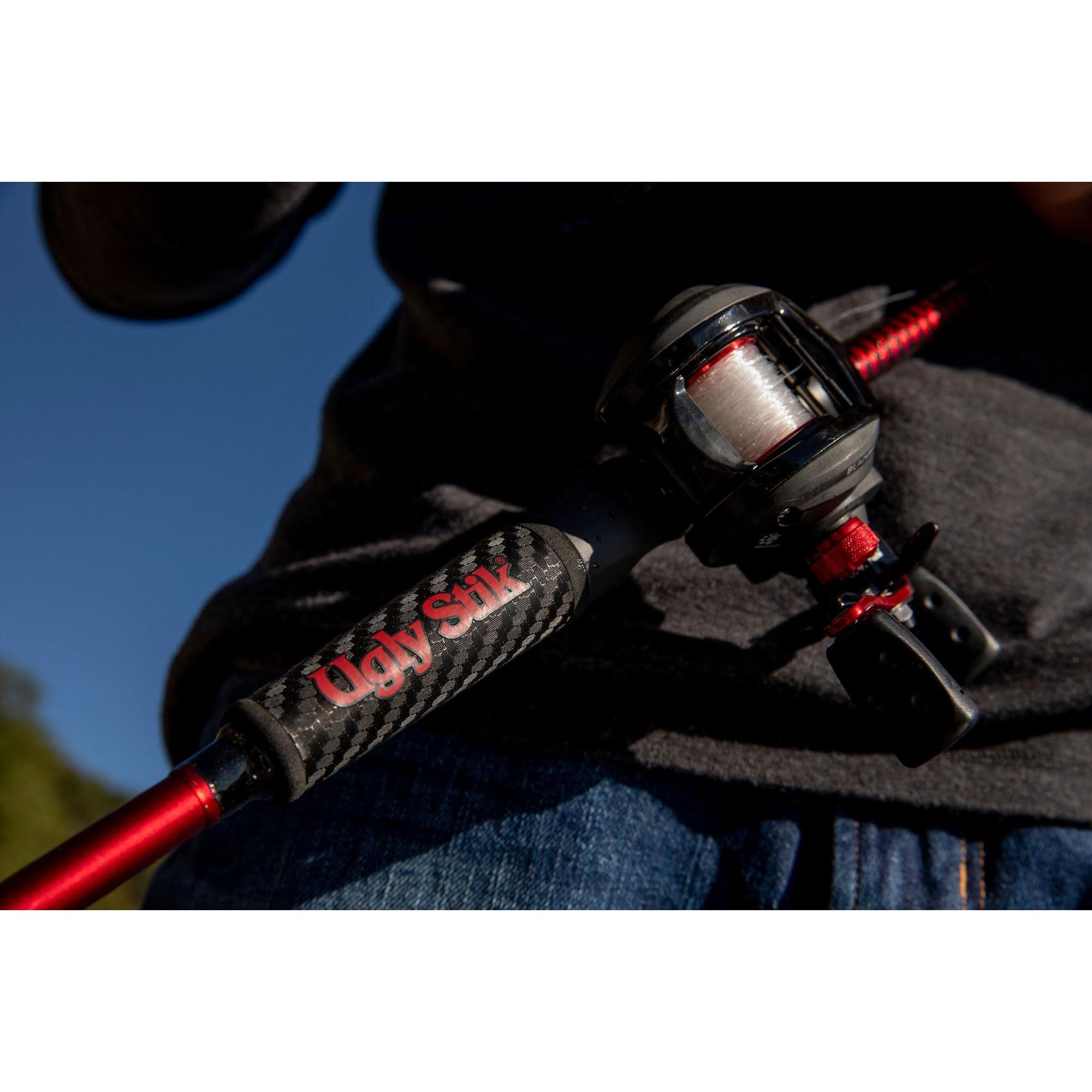 Lightweight Ugly Stik graphite construction for easier handling during sessions.