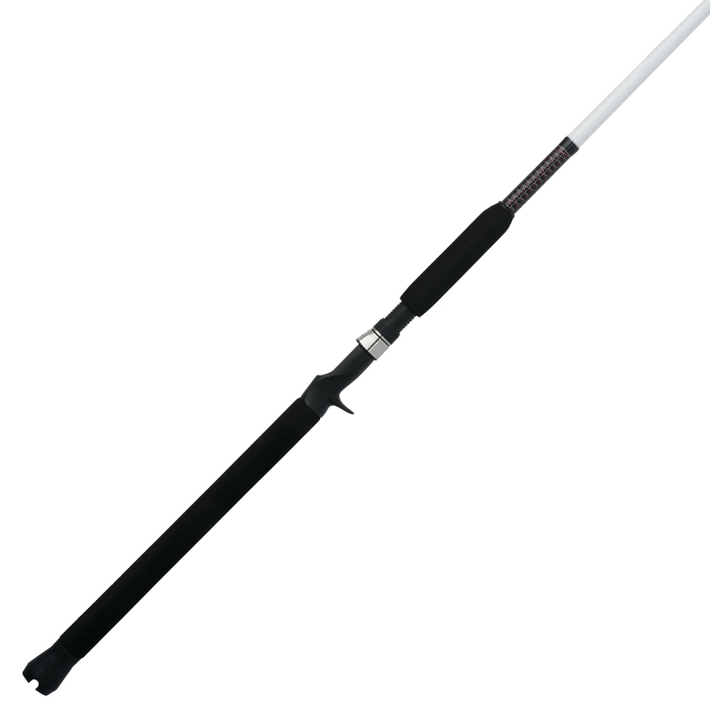 Ugly Stik Shakespeare 7’ Catfish Spinning Rod front view shows durability and sensitivity.