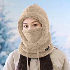Uillui fleece face mask with lining delivers extra warmth during frosty commutes.