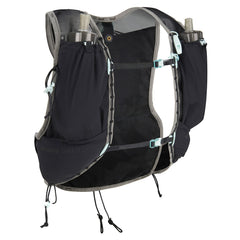 Ultimate Direction Race Vesta 6.0 large rear compartment fits a 2.0 L reservoir.