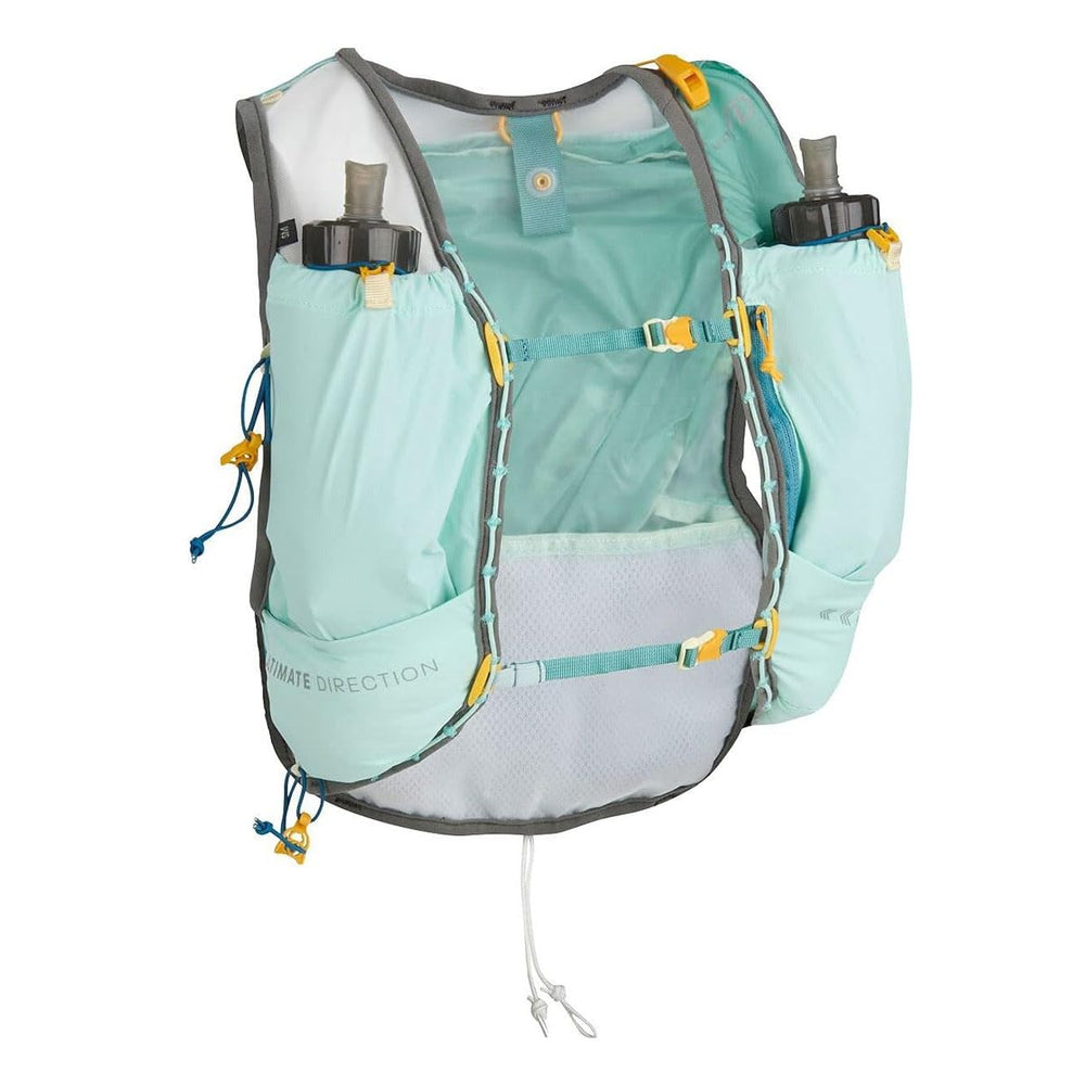 Ultimate Direction Womens Ultra Vesta 6.0 Comfort Cinch 3.0 provides secure fit for varied bodies.