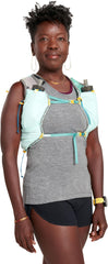 Ultimate Direction Ultra Vesta 6.0 main zippered compartment keeps gear organized