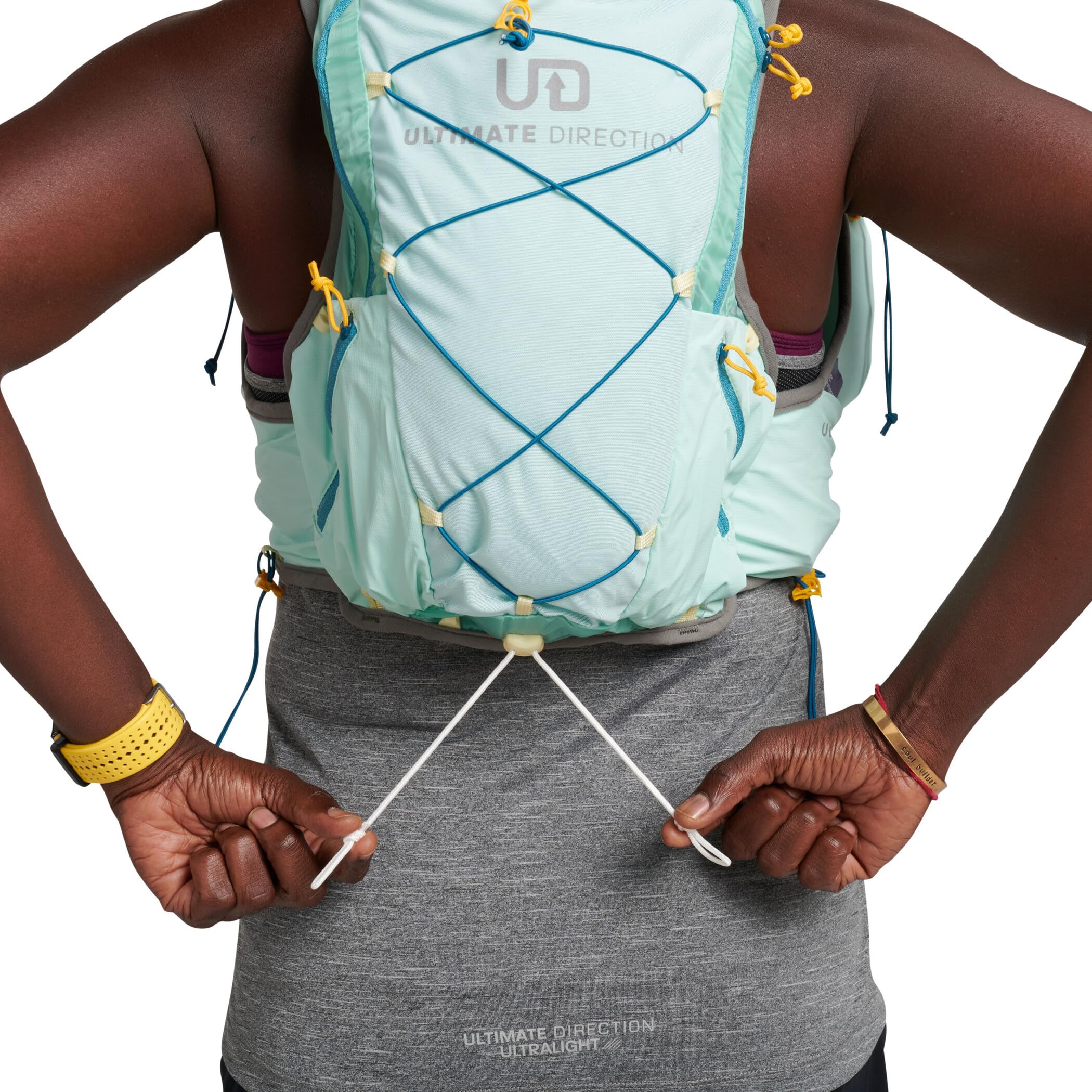 Ultimate Direction Ultra Vesta 6.0 waterproof stash pocket protects essentials