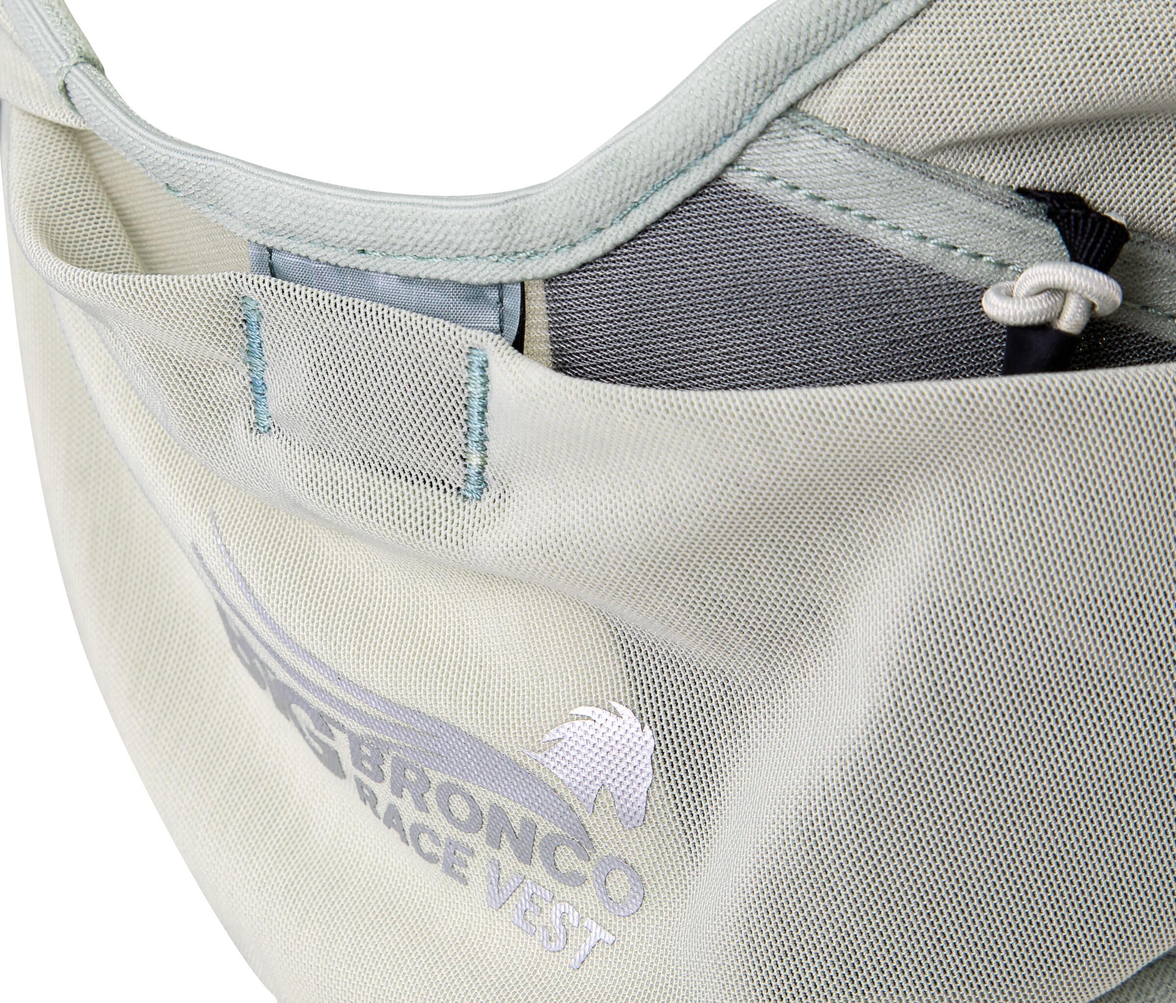 UltrAspire Big Bronco front pockets configured for versatile bottle options.