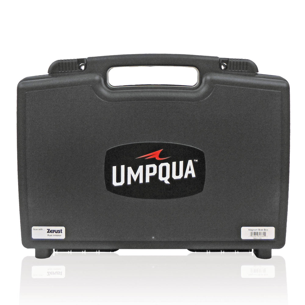 Umpqua Boat Box Magnum Black open view showcases large fly storage for streamers