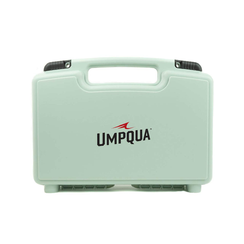 Umpqua Boat Box Magnum Sage external foam aids quick organization behind the oars