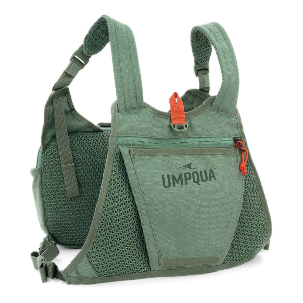 Umpqua Northfork Chest Pack Pine internal pockets organize leaders and tippet.