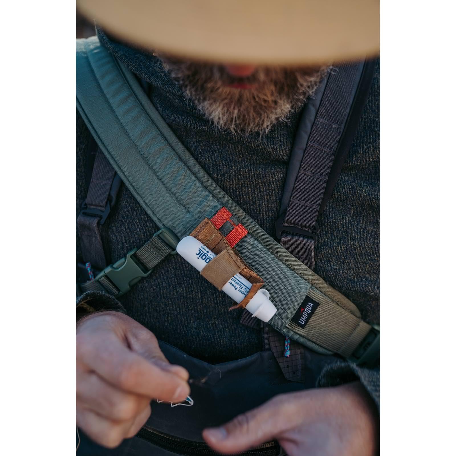 Close-up of materials and dimensions of Northfork Waist Pack Pine
