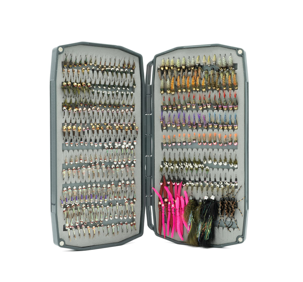 Slim low-profile design with deep gutters for hackled flies