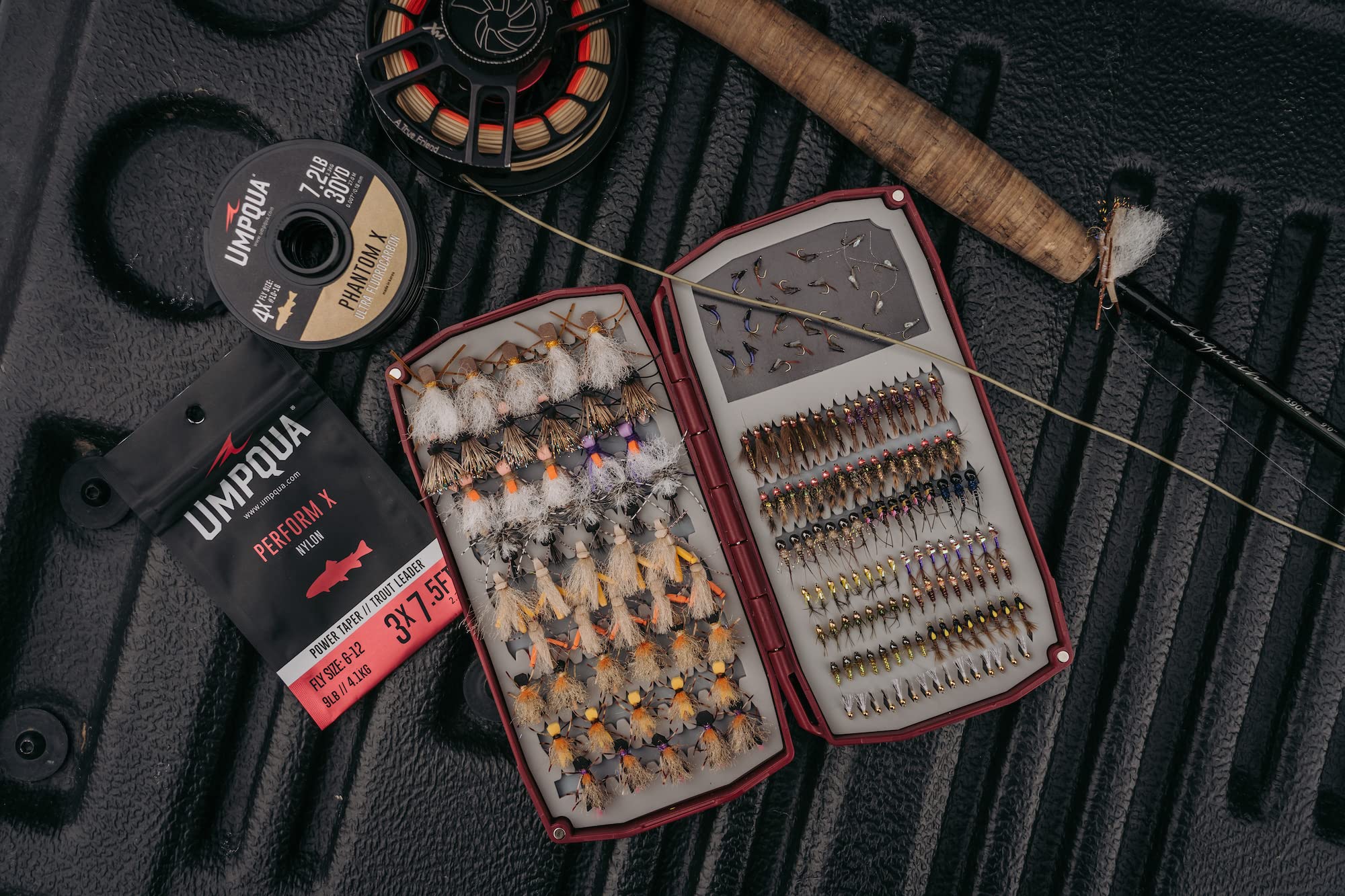 Close-up of hybrid inserts: Magnetic Fly Dock, Fly Trap, and Micro Slit